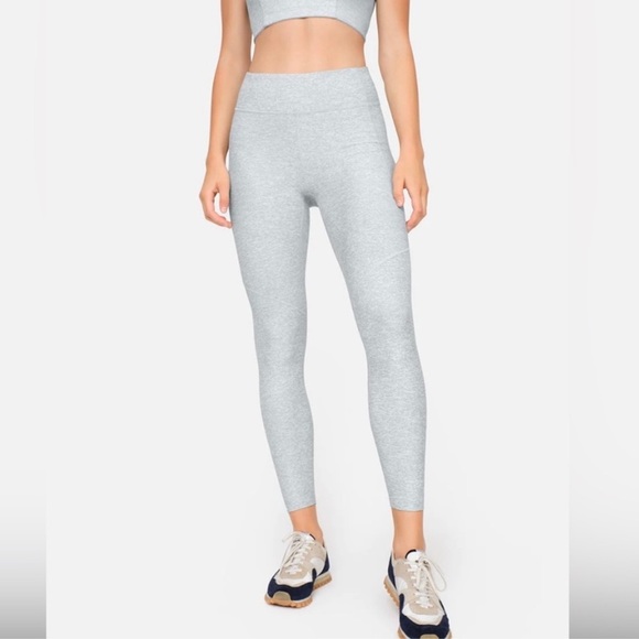 Outdoor Voices Ash Leggings Size XLarge - Picture 1 of 3